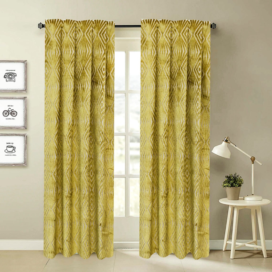 Chartreuse Web Velvet Tissu par yard Jacquard Velvet Fabric | Etsy