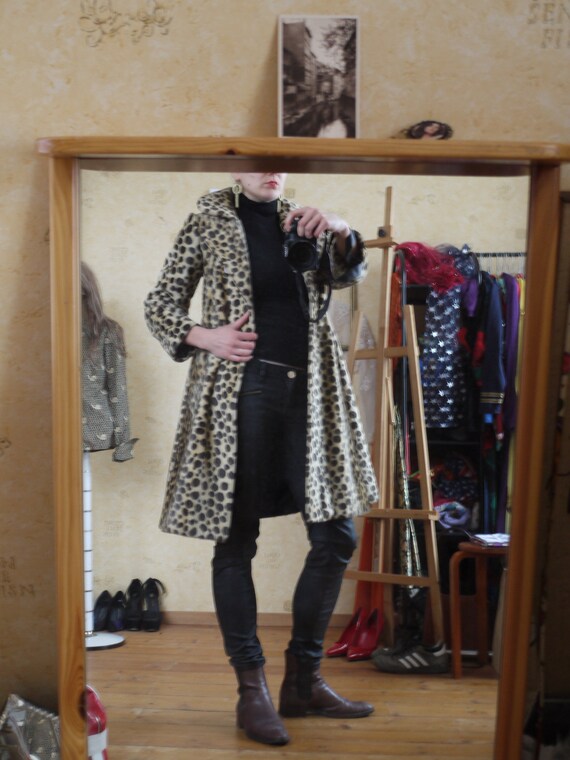Vintage 1970s Princess Coat | 60s Leopard Animal P