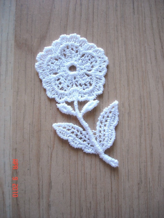 Venice Lace Applique Mini Doily x 3 Venice Lace Applique Mini Doily x 3
