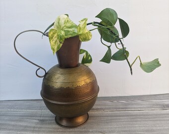 Awesome Large Vintage Brass and Copper Vase, Made in England, Hand Hammered Water Pitcher, Vintage Spittoon, MCM Decor, Wedding Decor