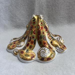 Royal Crown Derby Octopus Imari Paperweight Gold