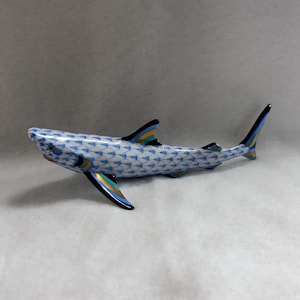 Herend Hand-painted Blue Fishnet Shark 15517