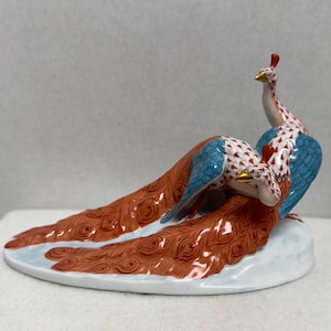 Herend Handpainted Peacock Pair with Rust/Orange Fishnet - #5114