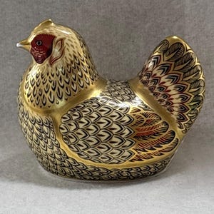 ロイヤルクラウンダービー Crown Derby 鶏（ニワトリ）人形 ロイヤルクラウンダービー Crown Derby 鶏（ニワトリ）人形