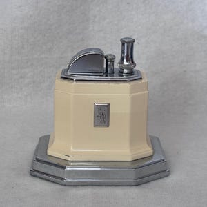 Rare English-Made Ronson Octette Touch-Tip Art Deco Ivory/Cream Table Lighter