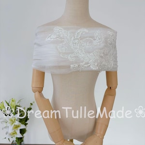 3D-Blumenspitze verschönerte Schal, semi-schieres Hochzeit Cape, Braut Capelet, Tüll-Schal für Hochzeitskleid, weg von der Schulter-weißen Braut-Verdeckung