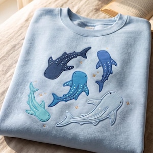 Sweat-shirt avec appliques requin-baleine, chemise en tissu imprimé vie marine, cadeau pour amateur d'aquarium et de plage pour elle, chemise brodée animaux de l'océan