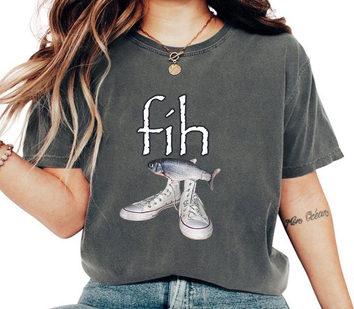 Fih Shoes Misspelled Fish Meme T Shirt