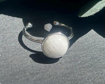 Selena – Moonstone Ring | Adjustable Ring | Natural Stone for Femininity & Intuition | Handmade Stainless Steel Jewelry