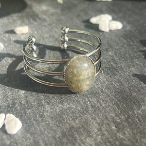 Oval Labradorite Ring – Trinæa | Adjustable Handcrafted Stainless Steel Jewelry | Natural Stone for Protection & Intuition | Women&#39;s Gift