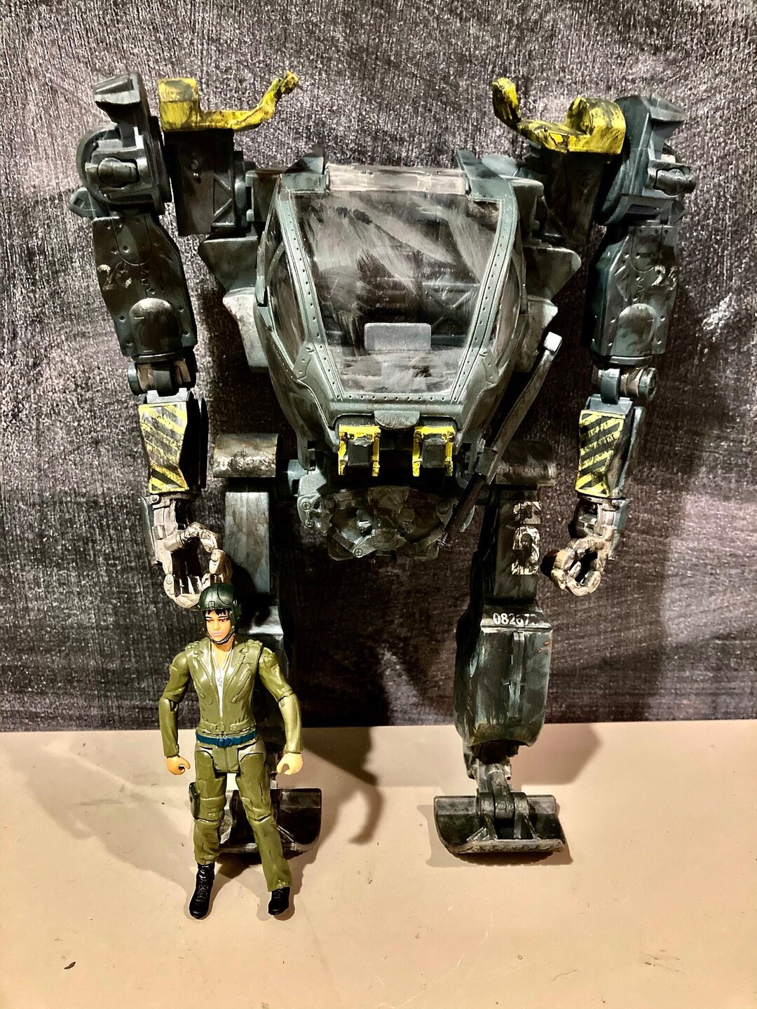 Avatar Custom AMP Suit With Trudy Figure Rare Only Here Must See Aliens avatar-custom-amp-suit-with-trudy-figure-rare-only-here-must-see-aliens