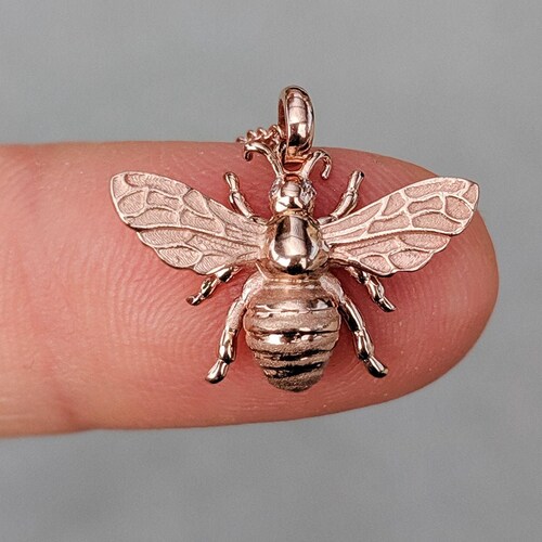 Sixton Core Range Tiny Bee Jewellery Set