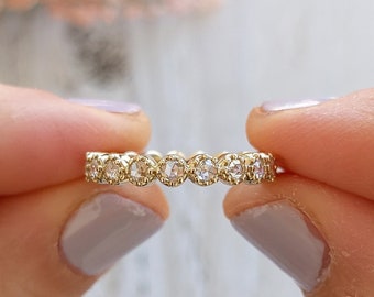Vintage inspired Rose cut eternity ring: Florence - Available in 14k, 18k and platinum. Fully customizable