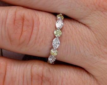 Anillo de eternidad con diamantes amarillos redondos talla marquesa de Sevgi Jewelry • Anillo de boda y aniversario • Platino de 14k y 18k • Totalmente personalizable