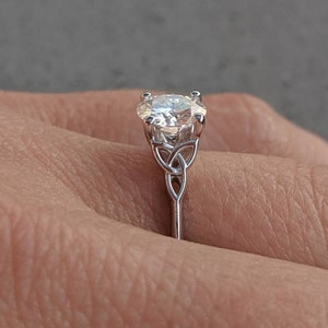 Celtic love knot engagement ring best sale