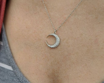 Diamond Crescent Moon Necklace - VS 1/2 Diamonds. 14k, 18k Yellow, Rose, White Gold or Platinum. Custom Fine Jewelry Made in NYC