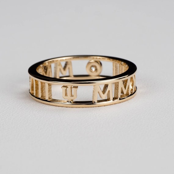 Roman Numeral Ring – Liry's Jewelry