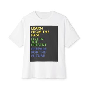 インスピレーションを与えるオーバーサイズTシャツ、モチベーションを高めるユニセックスシャツ、ヴィンテージボックスTシャツ、未来計画Tシャツ、マインドフルネスグラフィックトップ
