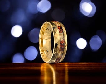 Anillo de acero de Damasco martillado: chapado en oro de 18 quilates, incrustación de ópalo rojo