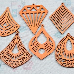 10pcs/set Wooden earring charms, Light brown painted wooden drops, Filigree flower wooden teardrops, Geometric wood pendants, wood supply