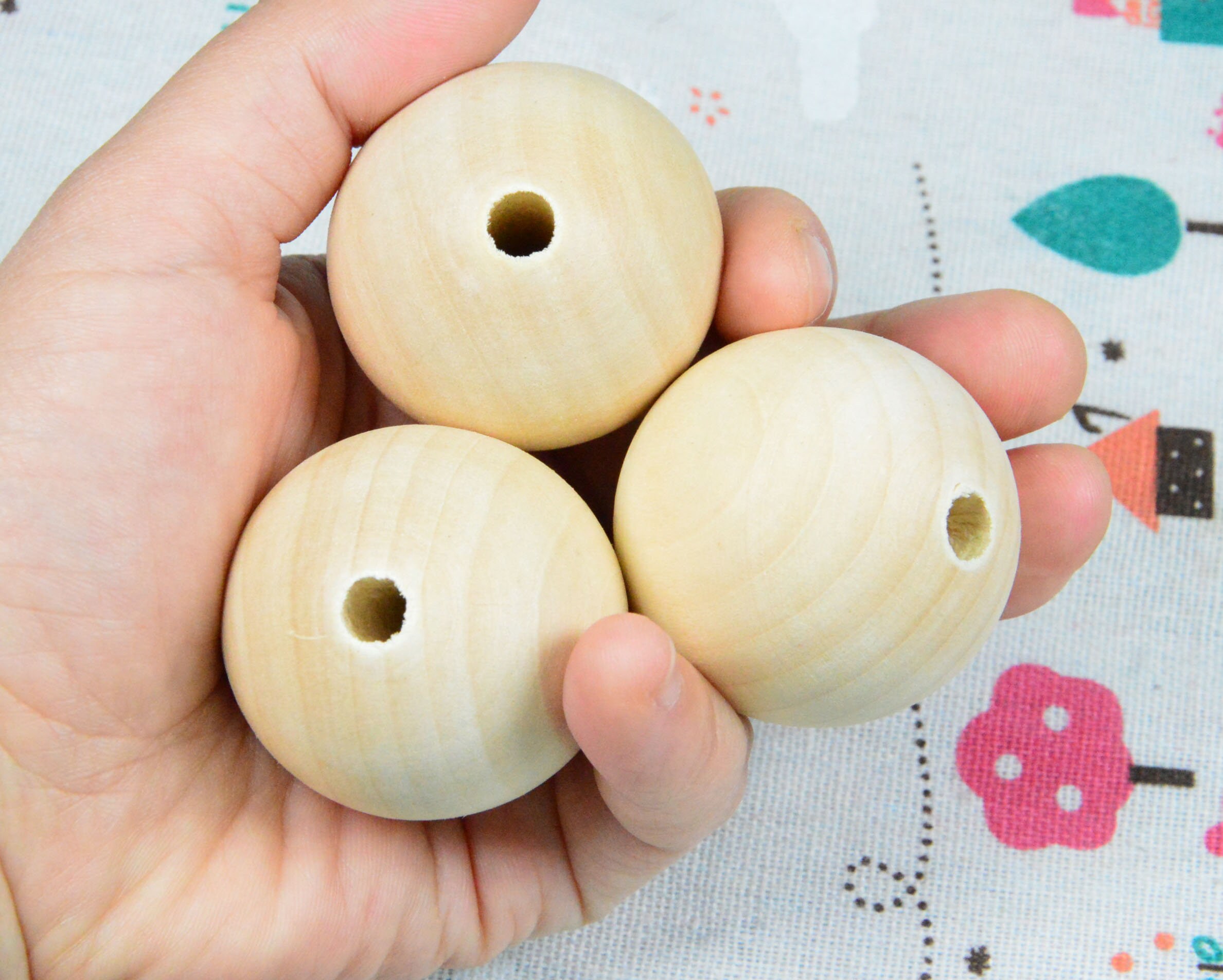 Wooden Balls for Crafts - Unfinished Round Wood Balls 