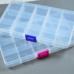 Durchsichtige Kunststoffbox, rechteckige Box mit abnehmbaren 15 Grids, transparente Box für Schmuckperlenaufbewahrung