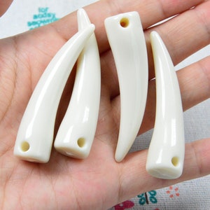 10 pcs Ivory plastic sharp animal teeth charm pendant 14x57mm