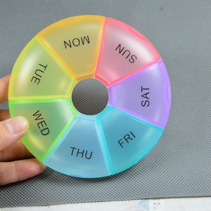 12cm weekly box, 7 day pill box, Rainbow Plastic round box, 7 slot Plastic box Medicine pill organizer box, home travel box