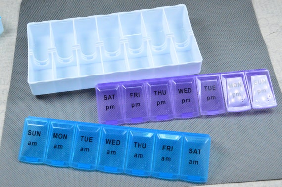 Scatola settimanale da 7 giorni a 14 slot, scatola per pillole in plastica,  custodia per farmaci, portapillole per farmaci, dispenser per organizer,  scatola da viaggio per la casa 18x9x3cm -  Italia