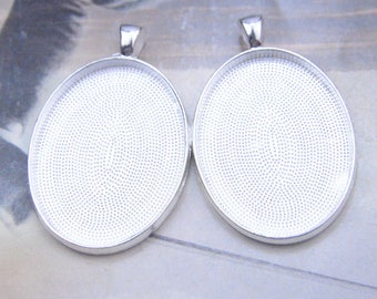 20 Oval blanks pendant, Silver Large oval pendant blanks, Oval photo frame drops, Cabochon trays for jewelry, 30x40mm bezel tray necklace
