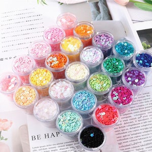 6000pcs 3mm iridescente paillettes sfuse, 27 colori paillettes rotonde in PVC, paillettes rotonde piatte scintillanti, confezione da 30ml per bottiglia