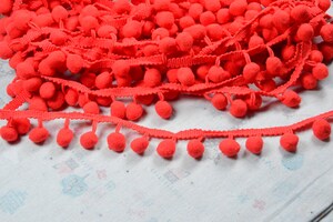 Ruban à Franges Pompons Rouges - 10 Mètres, Polyester, Pour Décoration DIY Rideaux, Coussins, Vêtements