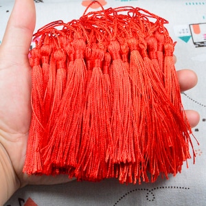 100 pcs 3&#39;&#39; Red silk tassels with 2&#39;&#39; cord, tassel fringe for embellishment