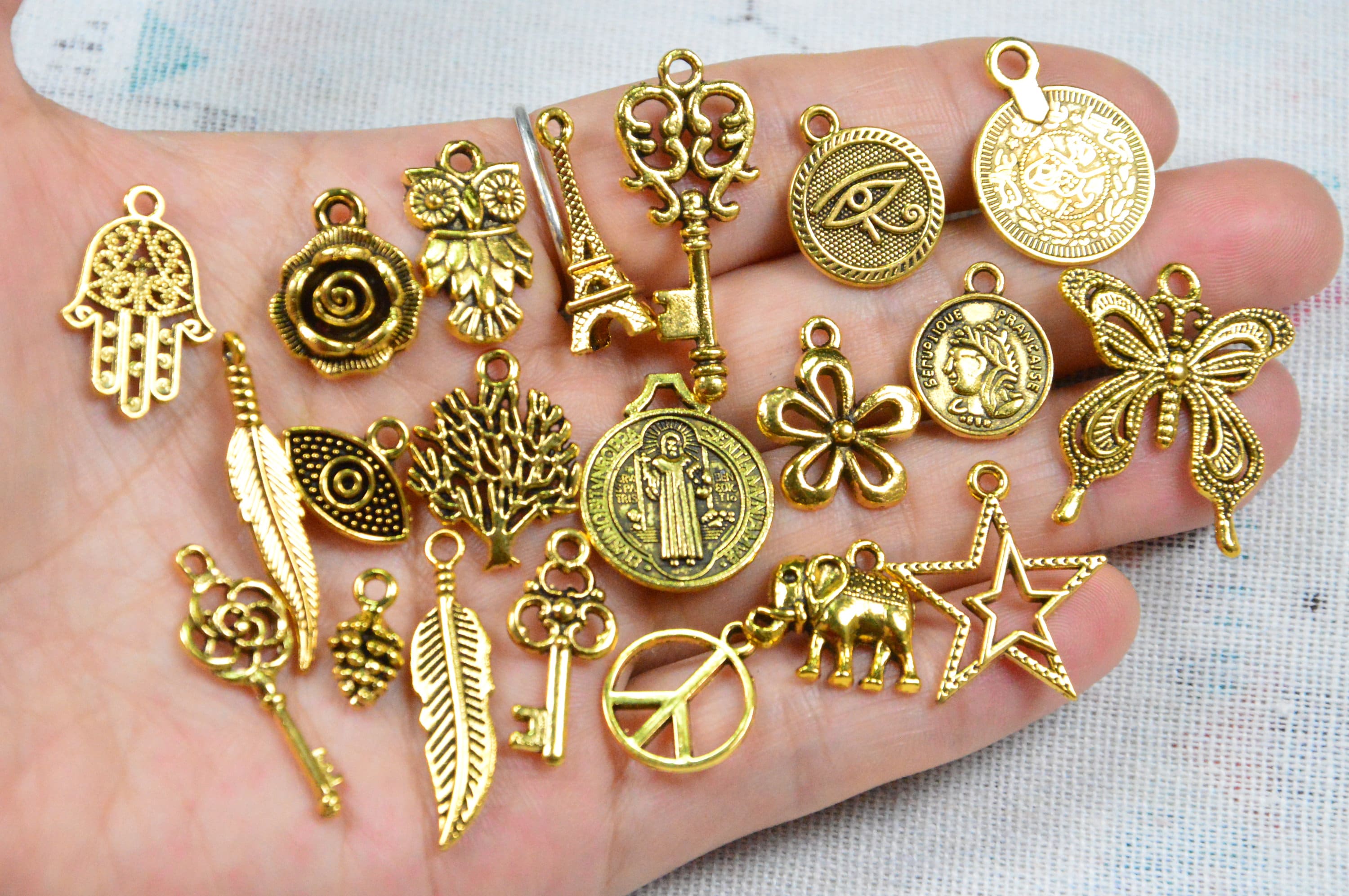 Bulk Charms 1/4lb Antique Gold Assorted Charms - L1031 – Glamour