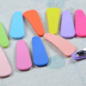 10pcs/20pcs baby hair clips. Spring Metal snap clips, snap hair clips, Toddler hair clips, plastic cap metal clips girl hair clips 35mm