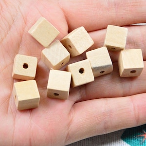20pcs x 10mm Square wooden beads, unfinished wooden cubes, wood blocks