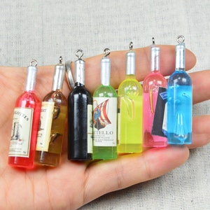 10 pcs Fashion Mini Wine bottle charms, DIY cool Resin bottle supply