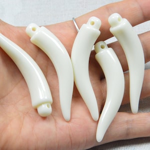 20 PCS Wolf teeth pendant, Ivory plastic sharp teeth, animal teeth charms 60mm long