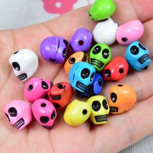 50pcs assorted color plastic skull bead charms 9x12mm