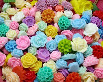 50 pcs Assorted resin flowers, resin flower beads, Mixed Flower cabochons collection, jewelry flowers, choosed BY RANDOM
