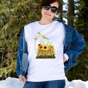 Floral Sweatshirt, Botanical Pullover, Flower Jumper, Nature Sweater, Gardening Gift, Spring Fashion