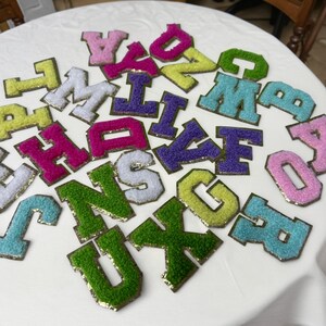 Parche de letras de chenilla, parche de letras de chenilla termoadhesivo, parche de letras, parche de letras con nombre DIY, parche de letras adhesivo