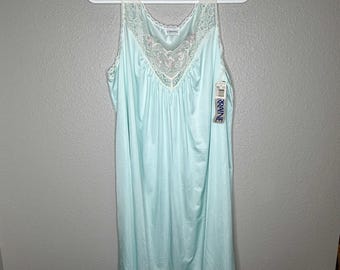 Camisón vintage Lorraine Aqua con ribete de encaje, talla 1X, fabricado en EE. UU., marca Coquette Soft.