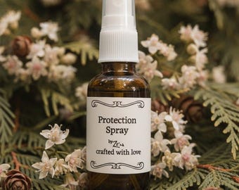 Protection Spray: Frankincense, Sage & Cedarwood Essential Oils. Infused with Black Tourmalin.