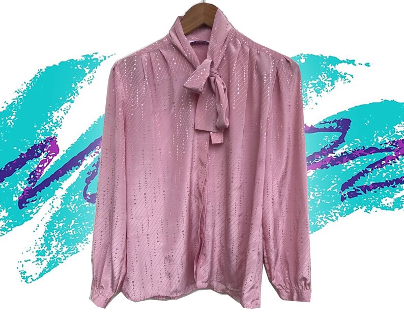 Blouse Company for The Broadway 80s Secretary Ladylike Pussy Bow Blouse in Iridescent Rose Pink Polka Dot Stripe Print size Medium by L.A