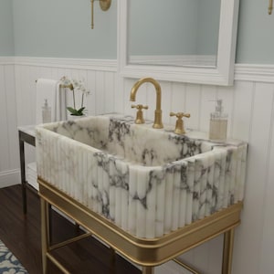Lavabo de luxe en marbre Calacatta Viola sculpté à la main : Vasque à poser à montage mural sur mesure
