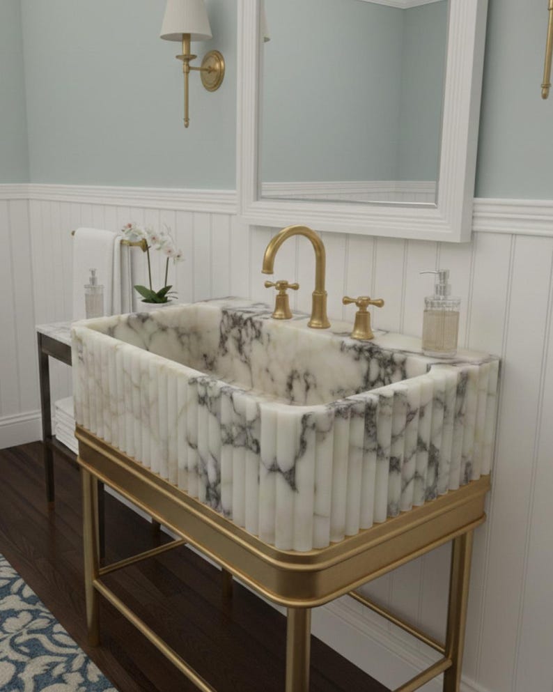 Lavabo de lujo de mármol Calacatta Viola tallado a mano: lavabo de pared personalizado para encimera. imagen 1