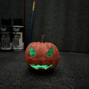 Mini Glow-in-the-Dark Halloween Pumpkin – Hand-Painted Spooky Jack-O'-Lantern Figurine