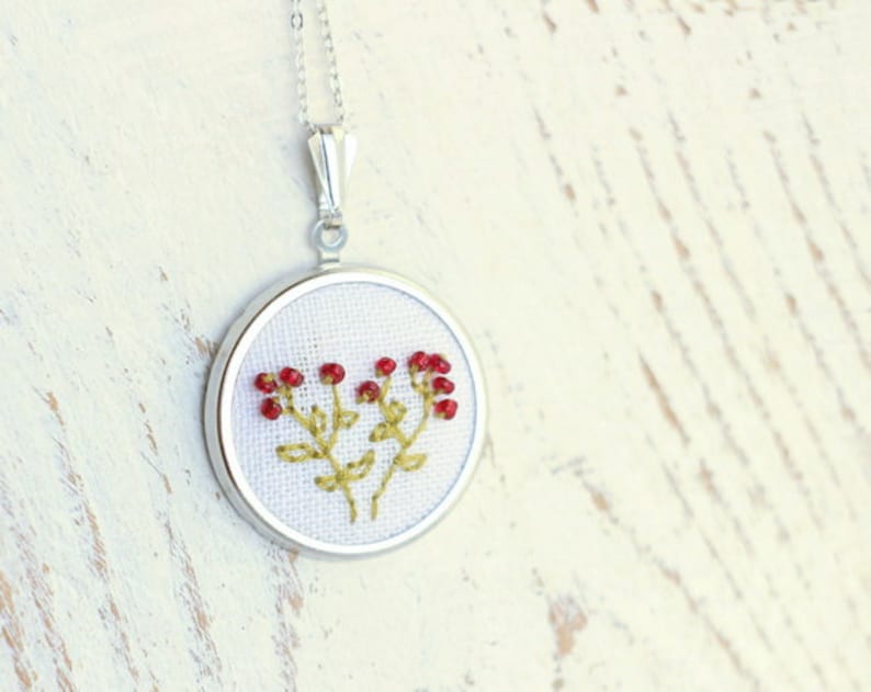 Braille necklace, Beaded embroidered braille word, customizable necklace image 9