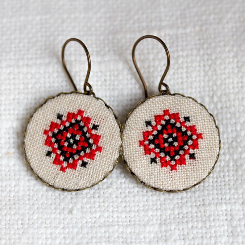 Ukrainian cross stitch dangle earrings red and black Ethnic collection e028 image 2